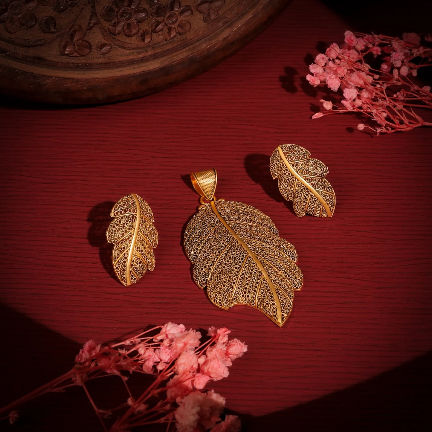 Organic Leaf Pendant